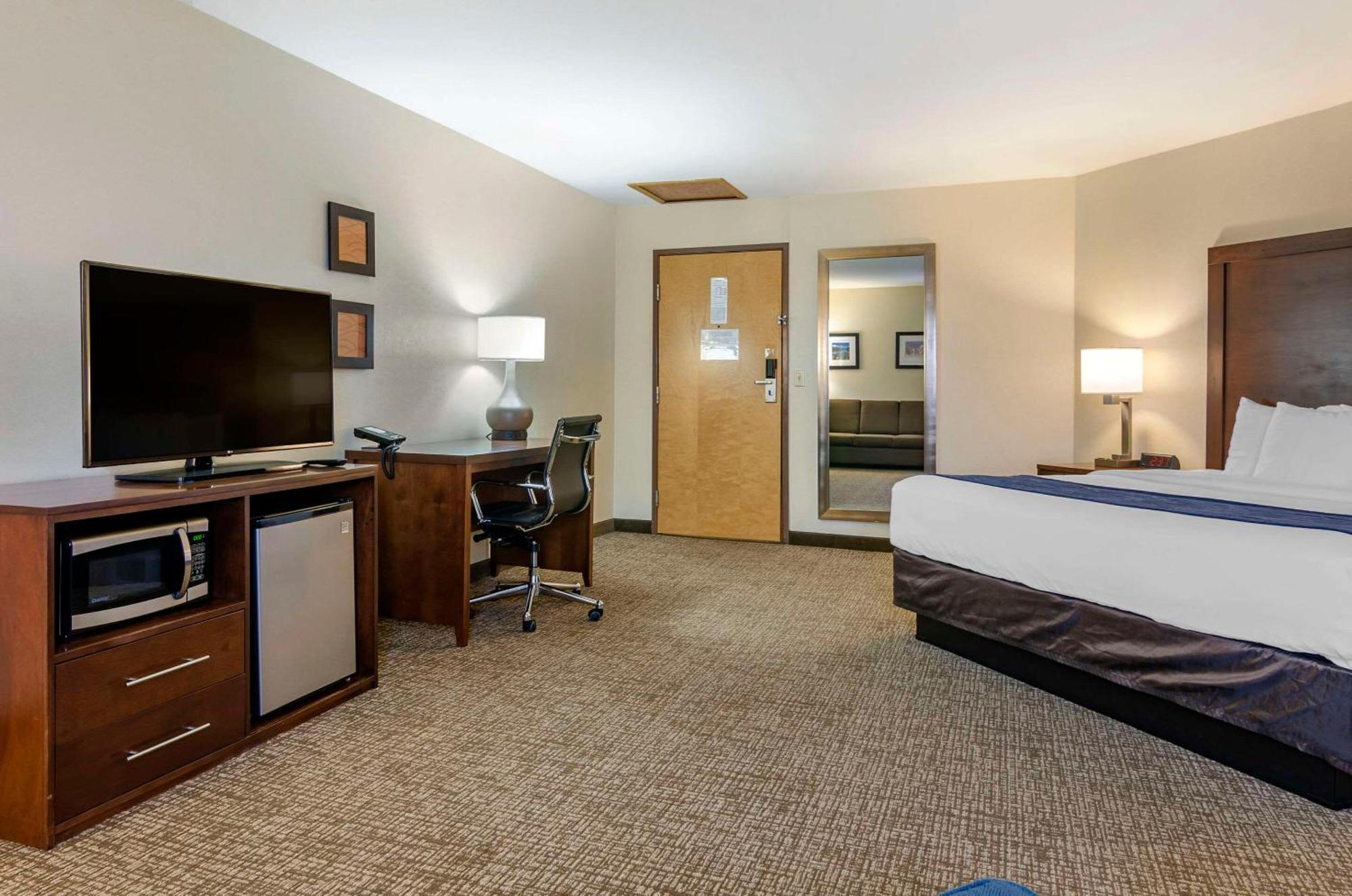 Comfort Inn Bozeman Near University Zewnętrze zdjęcie